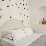 Elegant Cycladic